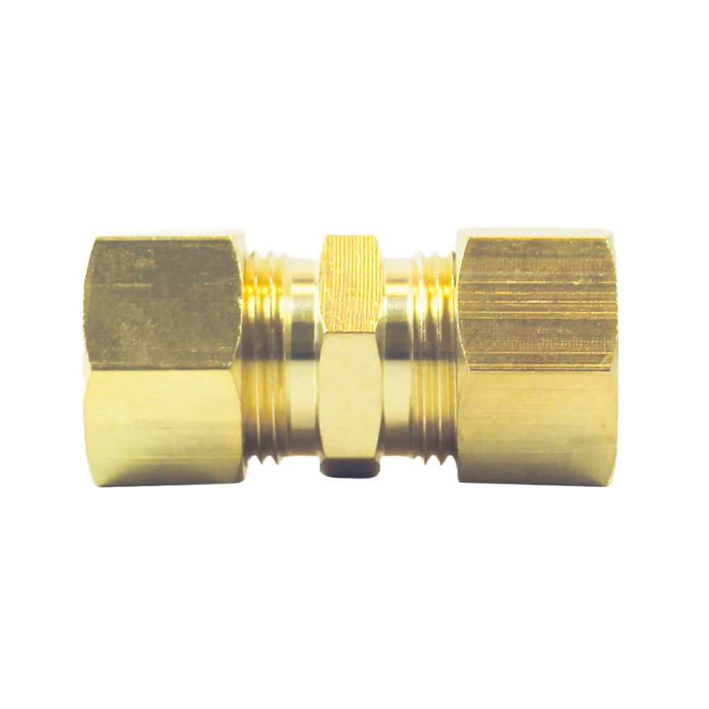  - Brass & SS Fittings